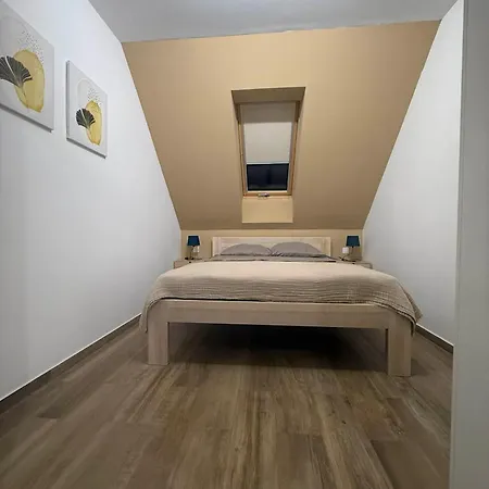 Greta Lux Apartment *