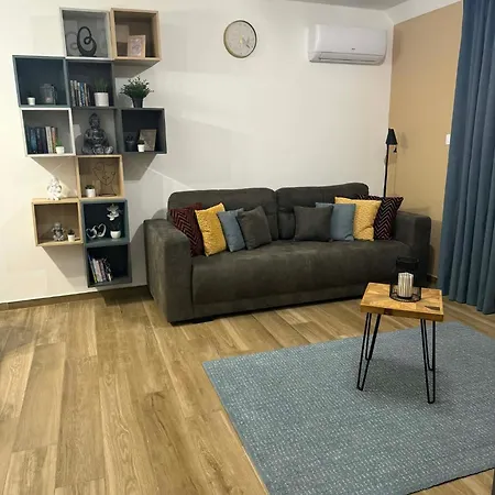 Greta Lux Apartment *